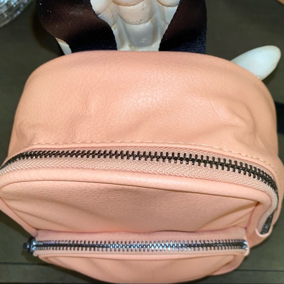 Brand New Adidas Original Mini Pu Leather Backpack Dust Pink (w/out tag) - Picture 3 of 14